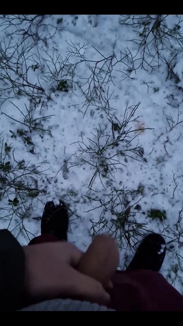 Baby It's Cold Outside (Awesome a) Baby It's Cold Outside (Awesome a)