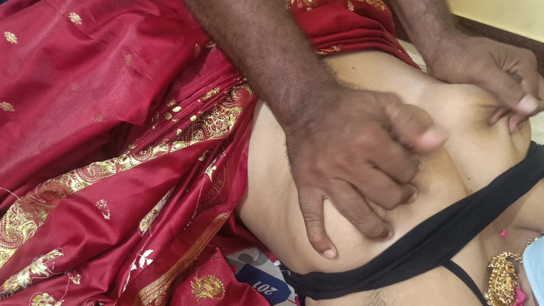 Wonder: Lotérica vizinho homens qhousewife cor vermelha saree com foda quente