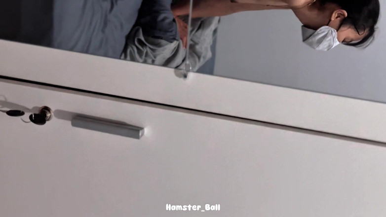 Hamster_Ball: Konečně jsem musel ošukat svou nevlastní sestru