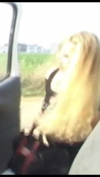 Cock Sucking Lady From France Pleasing Lucky Dude