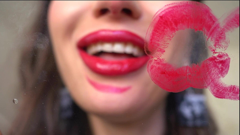Rarible Diamond: Niegrzeczna księżniczka Ruby Kiss