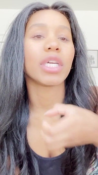 Jenna Foxx 포스트 운동 후 세션에서 딸딸이