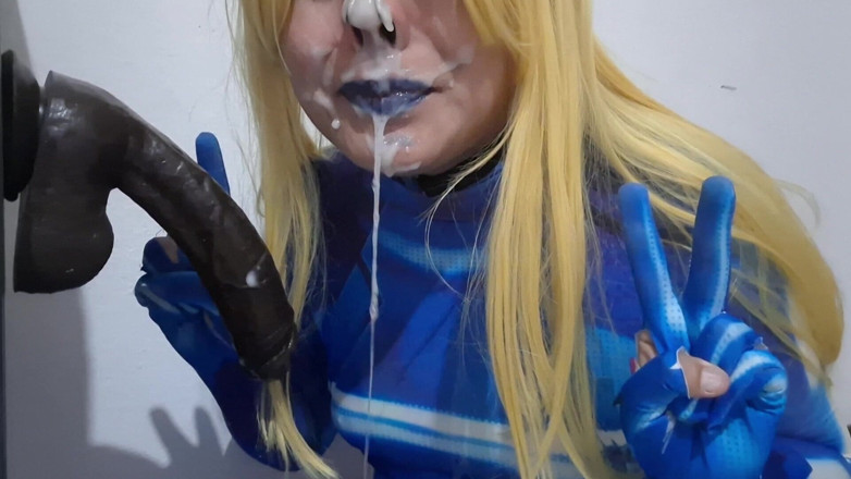 fermerino: La Jolie Samus Femboy Avec Nosehook BDSM Suce Un Gode À...