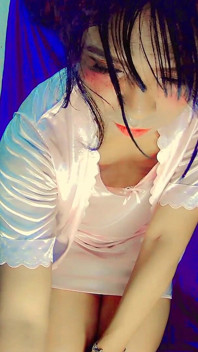 ผมเปียเปียแผ่ขา ใครอยากมาแทนมือฉันบ้าง?
