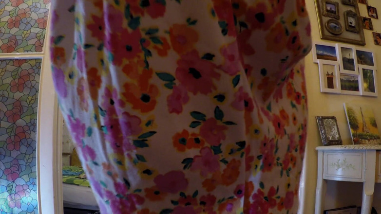 Ignoring Handjobs: All natural com tesão peituda rabuda morena esposa em lingerie...