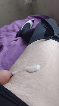 Hot Butt-plugged Cindy's Sissygasm