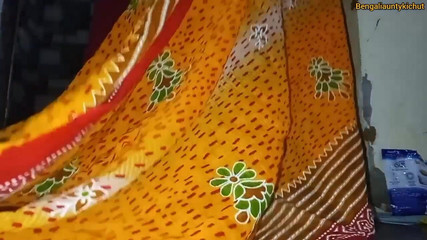 Bengaliauntykichut: Mi sento molto freddo quindi mi sono cambiata d'abito.