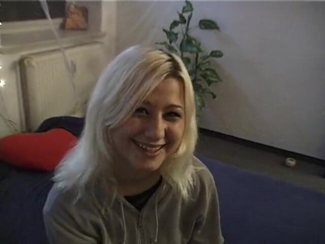 German Classic Porn videos: Hot blonde teen trys the movie business