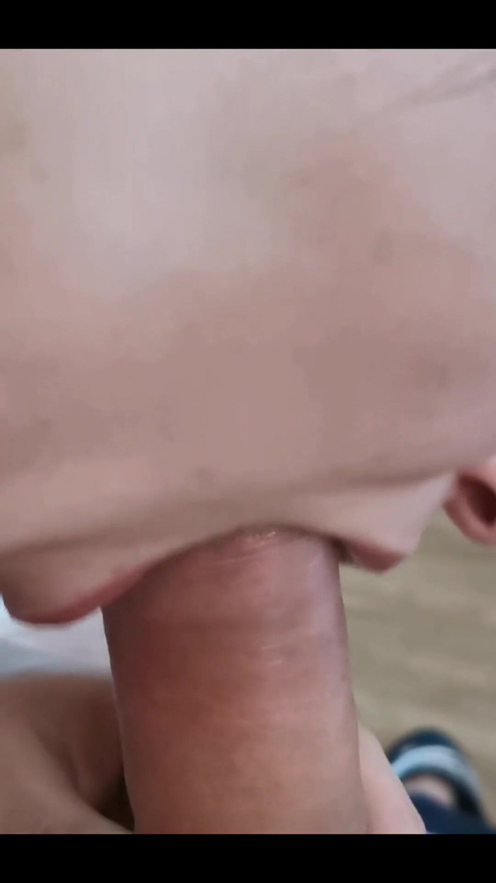 Hard & Rock cc: Blowjob yang luar biasa!! 