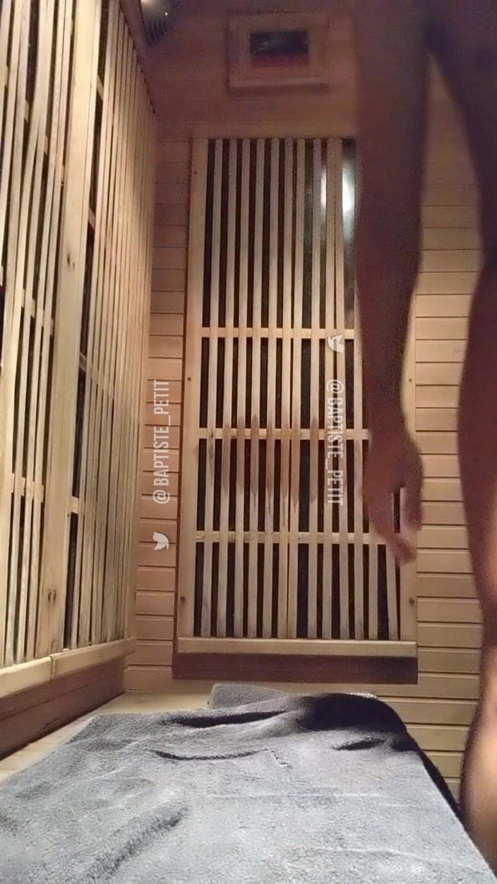 baptiste_petit: Nella sauna.
