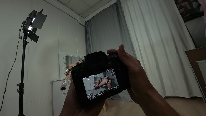 Ferrero: Backsale cu Melena Maria Rya