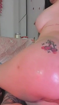 Sexe, Show Anal Dans La Chambre, Latina À Gros Nichons
