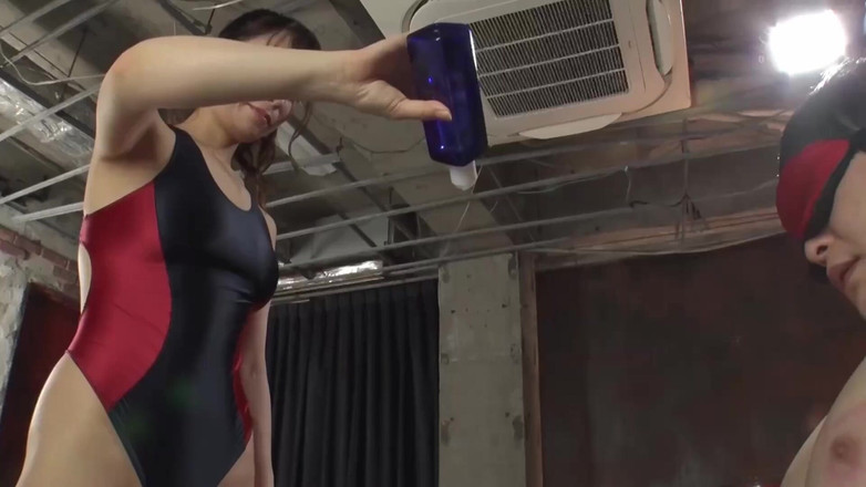 Strix: Jilat pentil basah dan tornado lagi asik ngocok kontol vol. 2-2