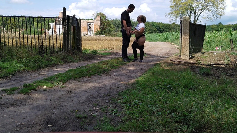 CharnElle: Risky blowjob near ruined factory