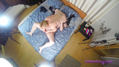 Amber Foxy: 性感熟女与成熟男人啪