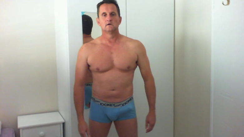 Hunggaystudza: Показываю мою большую выпуклость!