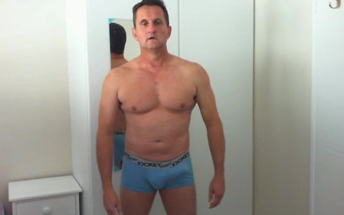 Hunggaystudza: Mijn grote erectie onthullen!