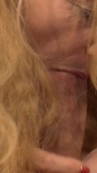 Deep threesome at simone's house by bb-video produktion