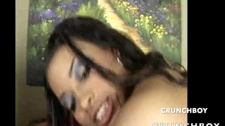 Bitch Girl Video: Penembusan berganda dubur dan pepek dengan kawan-kawan dengan creampie berakhir