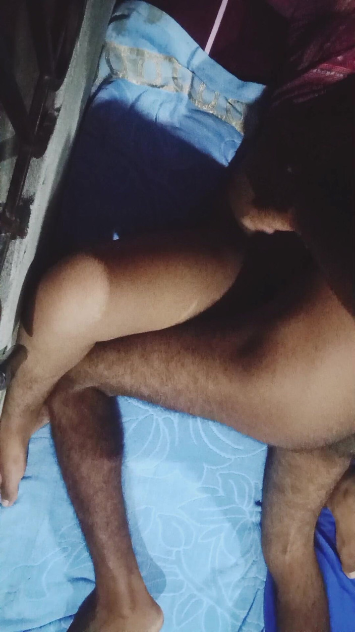Deshi women: Üvey kuzenime aşık oldum ve seks yaptım