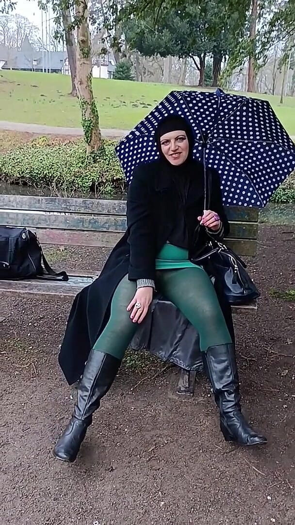 I Played with a Big Cock Outside in the Park, Gave a Blowjob, and Even Peed (Asisa uz)