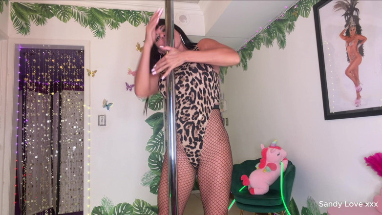 Sandy Love: Erotic Journey