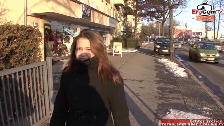 EroCom: Tombul azgın esmer Alman kız sikişmek için alındı