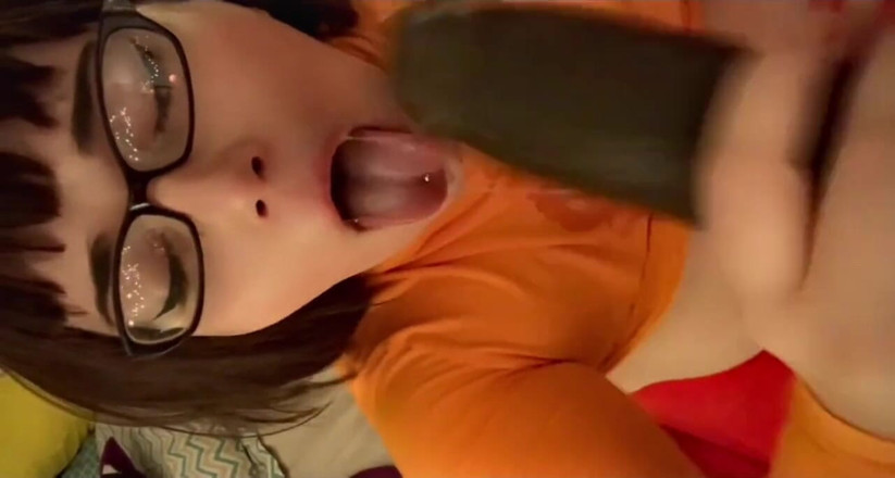 LexxiBakk: Velma yêu bbc