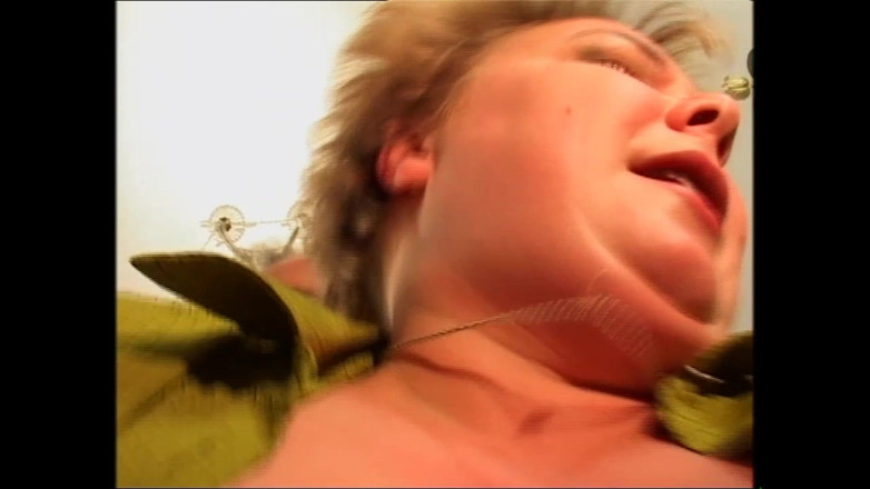 Deutschland porn: Busty Horny Mature Was Very Satisfied When She Fuck by...