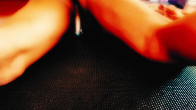 Manpicdeathmatch: Asmr Overlaps with Whispering and Panting... a Night When the...