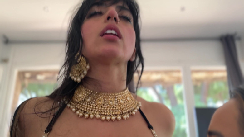 Papi Rodriguez: Threesome in the Pool with a Pakistani and a Latina -...