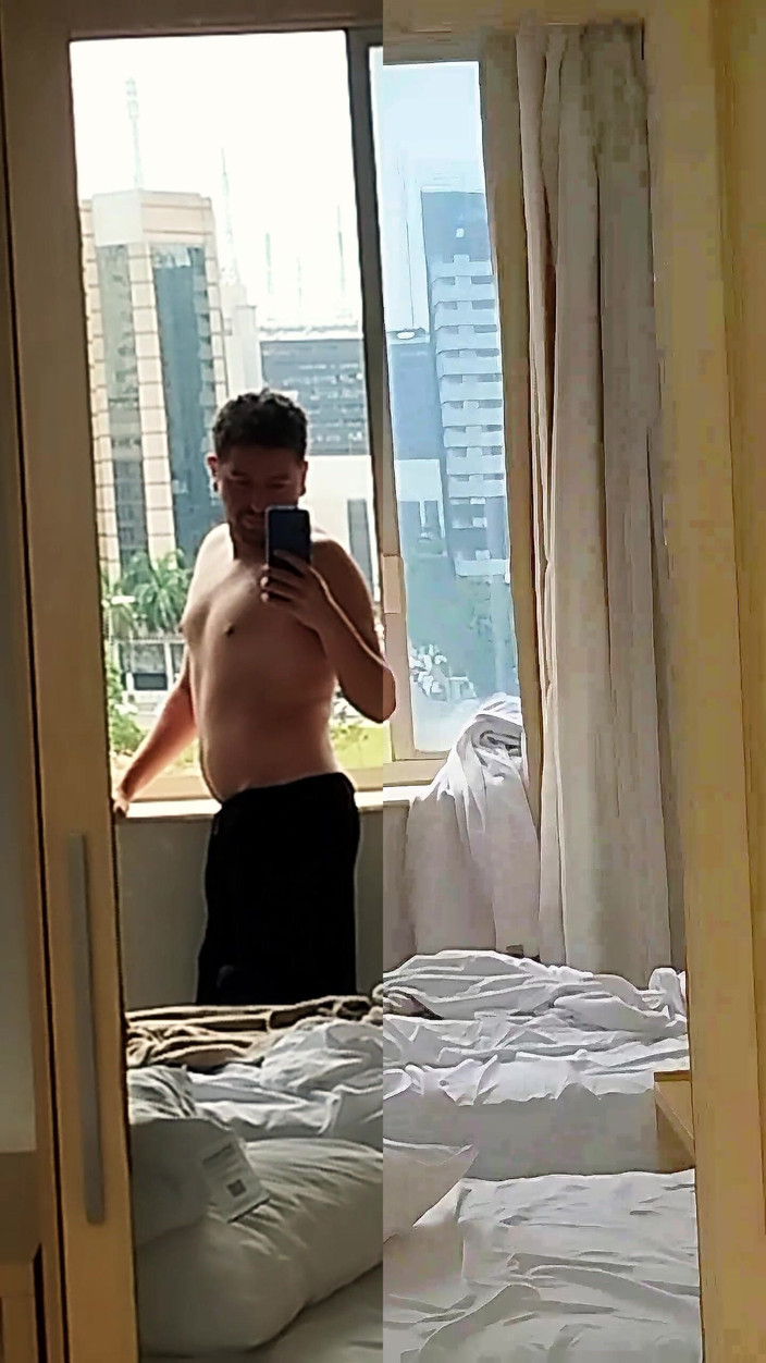 Marcosninfo: 朝起きたらムラムラしてベッドで見せびらかした