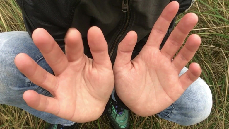 Idmir Sugary: Hands Close up, Palms Close up, Cumshot on Both Hands