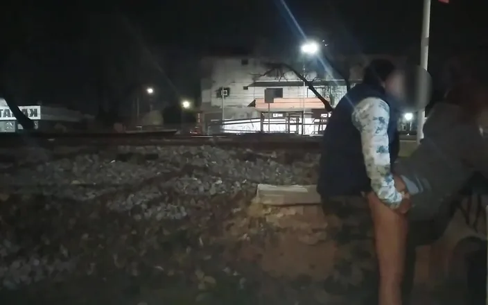 Activecouplearg: Public Sex on the Street Outdoors Caught Fucking by Police...
