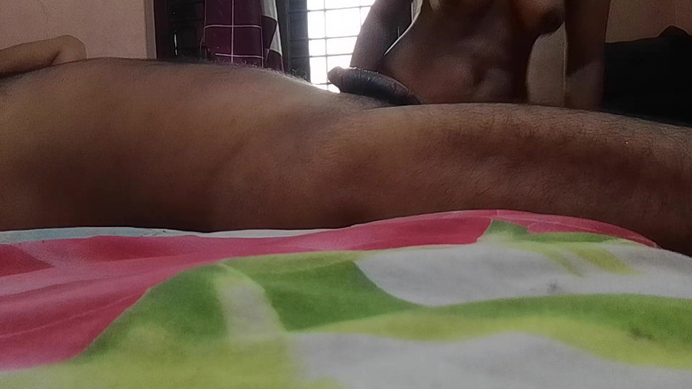 Skydreem1104: Mallu menina é fodida por seu marido enquanto está sentada no...