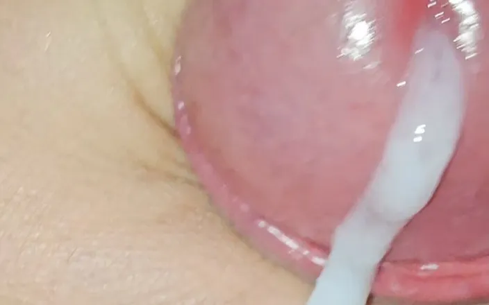 ScorpionSaver: Rock'n'roll Jerk off Close-up