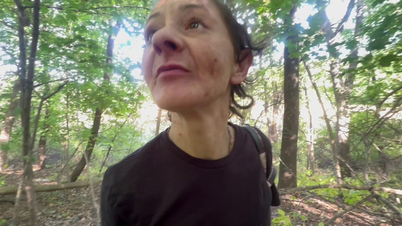 J13D75: Schnelles lutschen und dran im wald