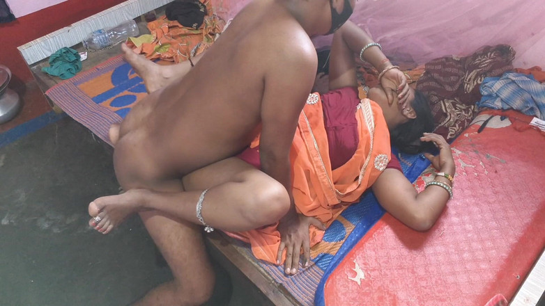 Sobha rani: 初めてのインド人妻の交換セックス。ファック・マイ・ワイフ