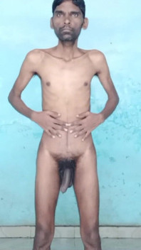 Rajesh playboy 993 iki kavanoz altın duşa işiyor çıplak tıraşsız kıllı sünnet derisi yarak kılları