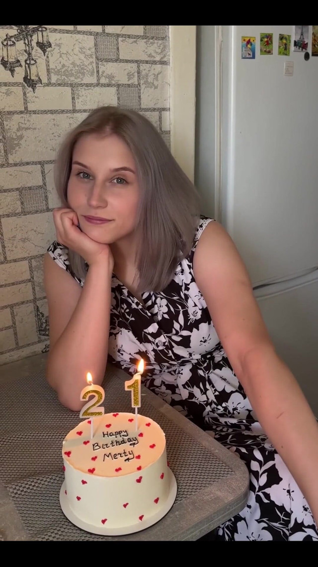 Smoking Before Cake (MertyXX)