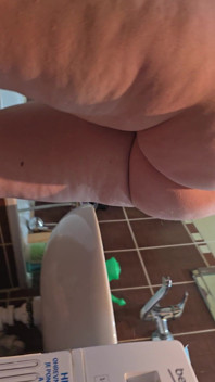 Underifrån. Jag tycker att jag gjorde det ganska bra med den här videon