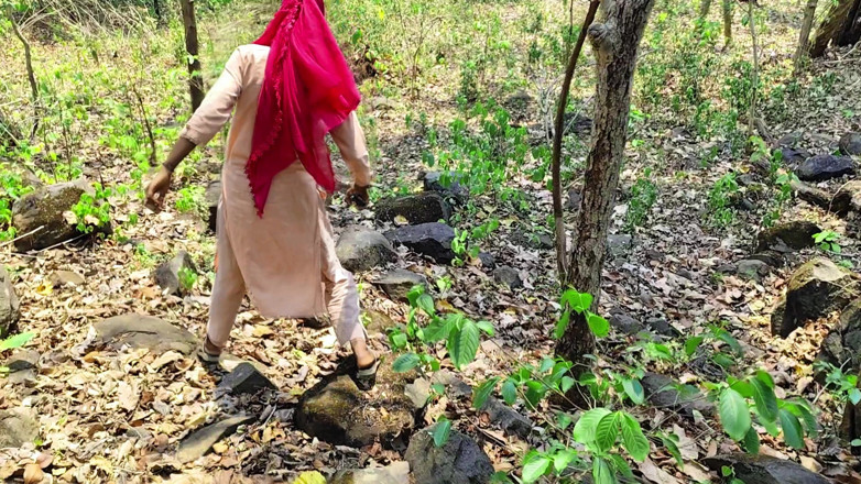 Ankush raj: Ritika Had Gone for a Walk in the Forest to...