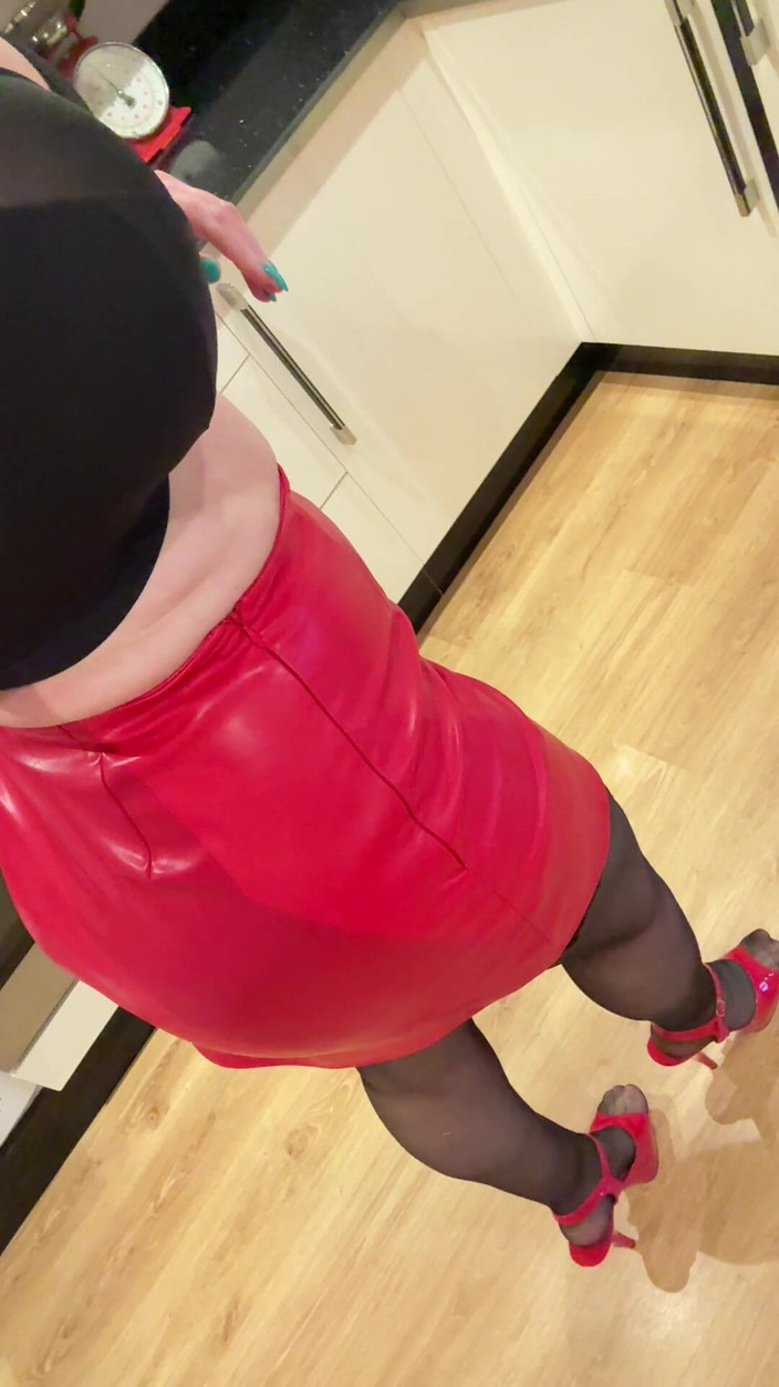 Sophie James: Sunday Funday 34jj Menguras Spermamu