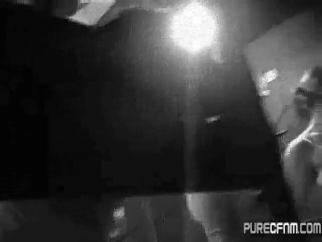 Pure CFNM: Šprtka v akciích