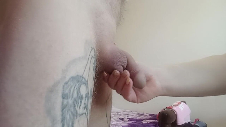 Zona901: Takes a deep blowjob and gets a mouthful of cum 3
