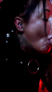 Intercial Dungen Gangbang