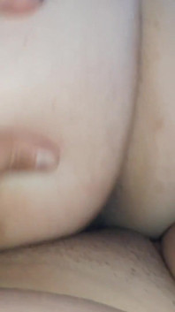 Ciseaux sexy, orgasmes bruyants - lesbian-candys