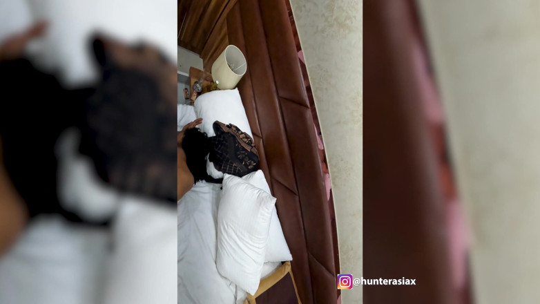 hunter Asia: Sandhya Bhabhi’s Private Moments - a Secret Connection