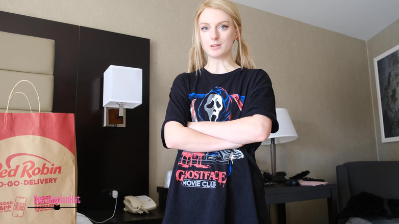 Destination Kat: Ignore o pedido de comida