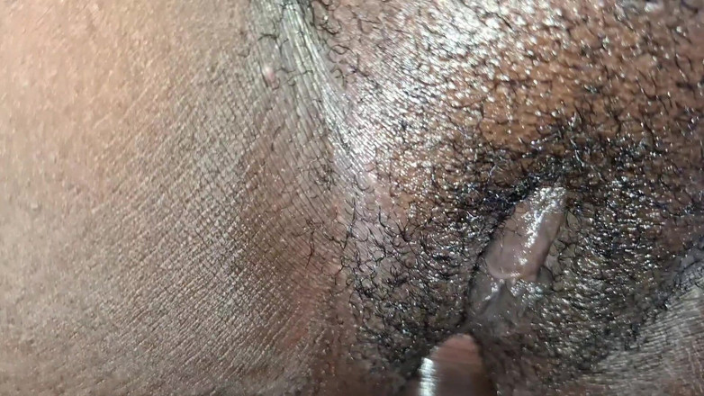 BMCs: 他摧残了我的处女屁股